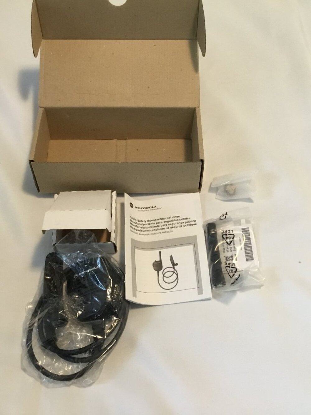 Motorola RMN5035A Portable Radio Microphone Mic NEW